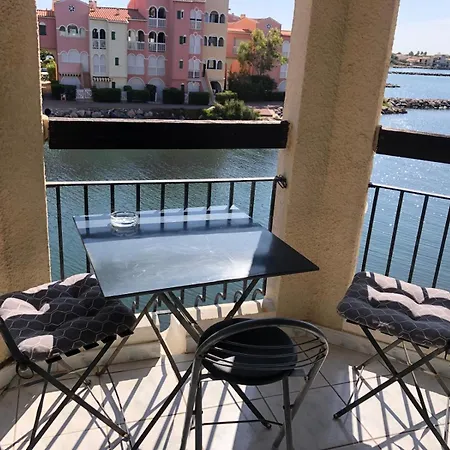 Apartment Chaleureux Avec Piscine Le Barcares