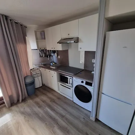 Chaleureux Avec Piscine Apartment *